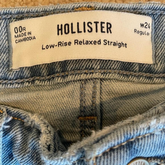 Hollister Low-Rise Relaxed Straight Leg Jeans Light Wash 00/24 Regular - Picture 4 of 9